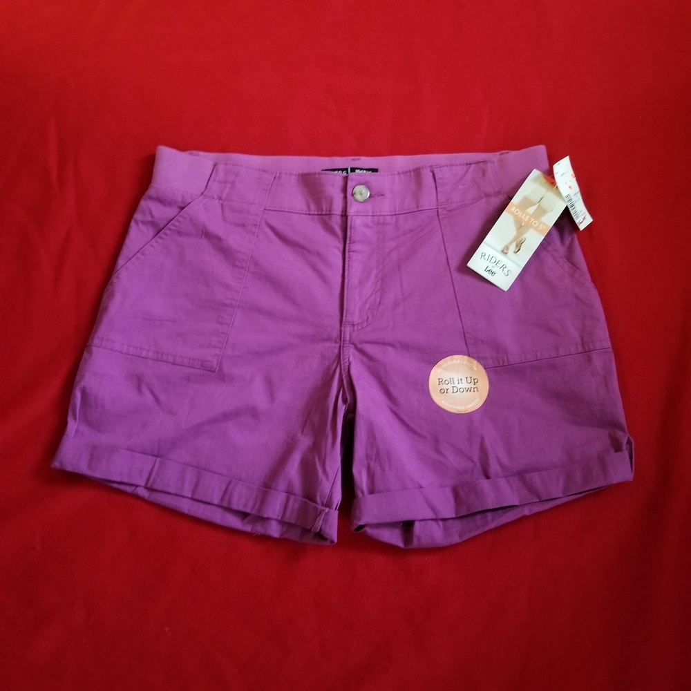 Ladies Shorts Size 14